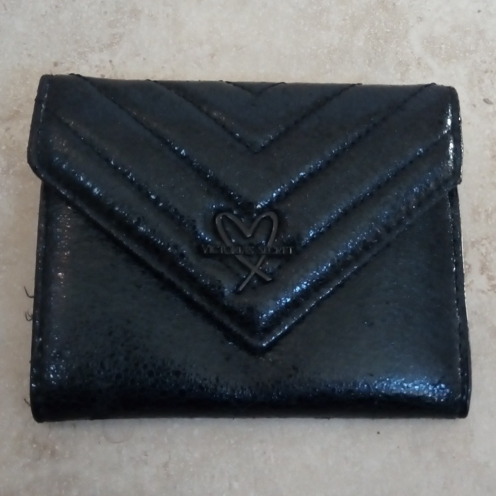 Voctoria secret wallet